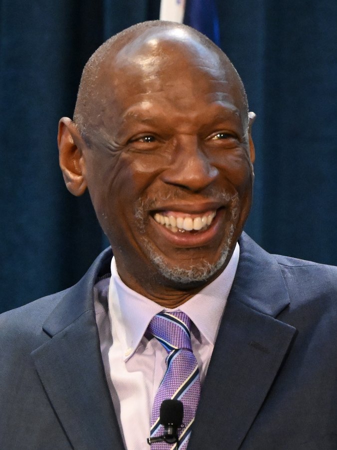 Portrait of Geoffrey Canada